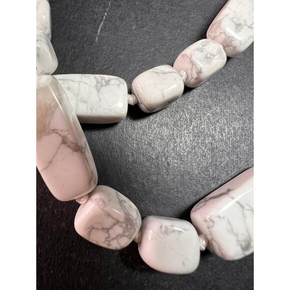 NEW Anthology howlite 36 inch knotted necklace with sterling silver clasp - Picture 11 of 11